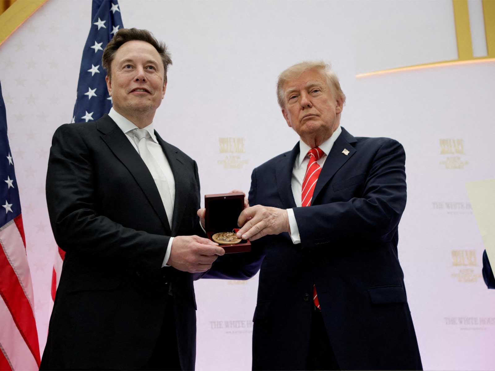 US President Donald Trump honours Elon Musk with National Medal of Science (Photo/Reuters)