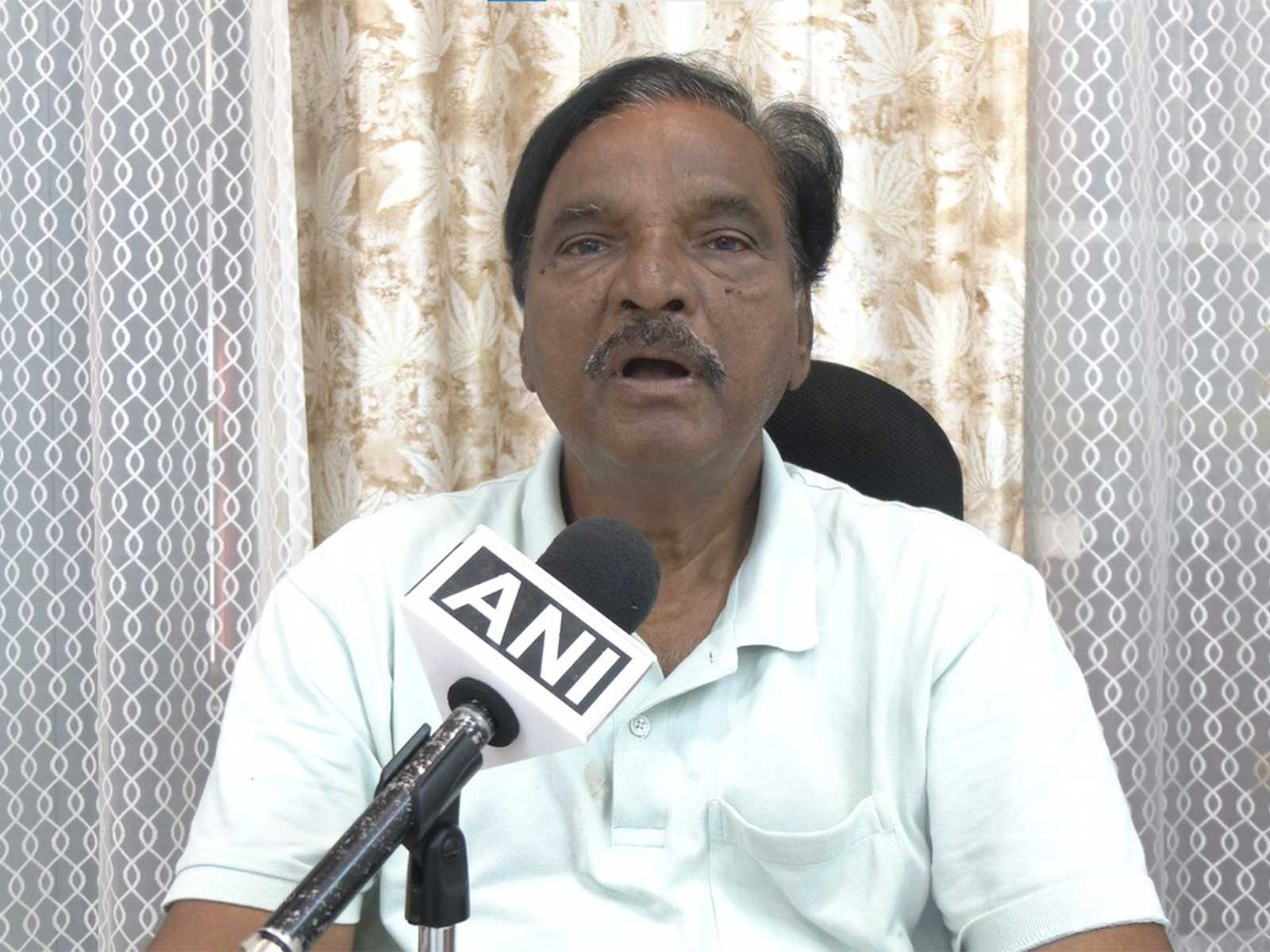 Andhra Pradesh Congress Committee (APCC) Vice President V Gurunadham (Photo/ANI) Andhra Pradesh Congress Committee (APCC) Vice President V Gurunadham (Photo/ANI)