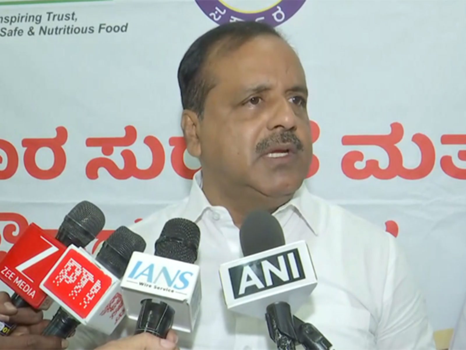 Karnataka Health Minister UT Khader (Photo/ANI)