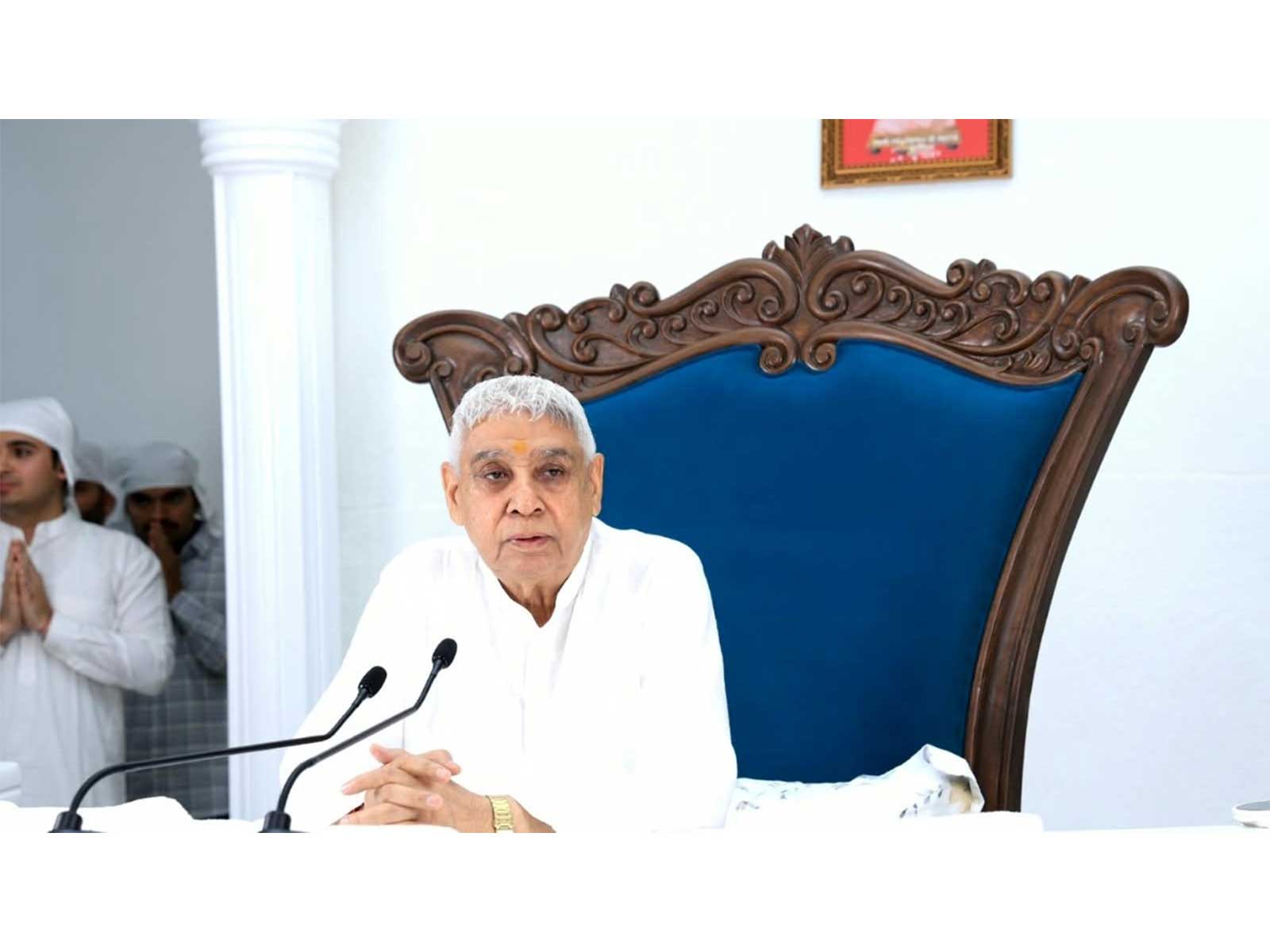 Sant Rampal Jiโs debate examines Brahmaโs origins, the Gitaโs speaker, the claimed fifth Veda, and Biblical and Quranic creation accounts. Sant Rampal Jiโs debate examines Brahmaโs origins, the Gitaโs speaker, the claimed fifth Veda, and Biblical and Quranic creation accounts.