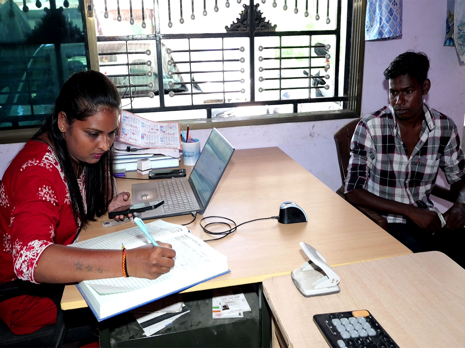 Fintech Sakhi is bringing digital banking closer to tribal communities in Gujarat (Photo/ANI) Fintech Sakhi is bringing digital banking closer to tribal communities in Gujarat (Photo/ANI)