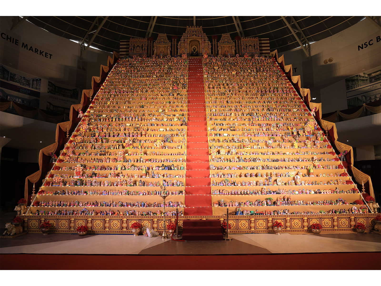 Navaratri Utsavam – Witness the World’s Tallest Golu!