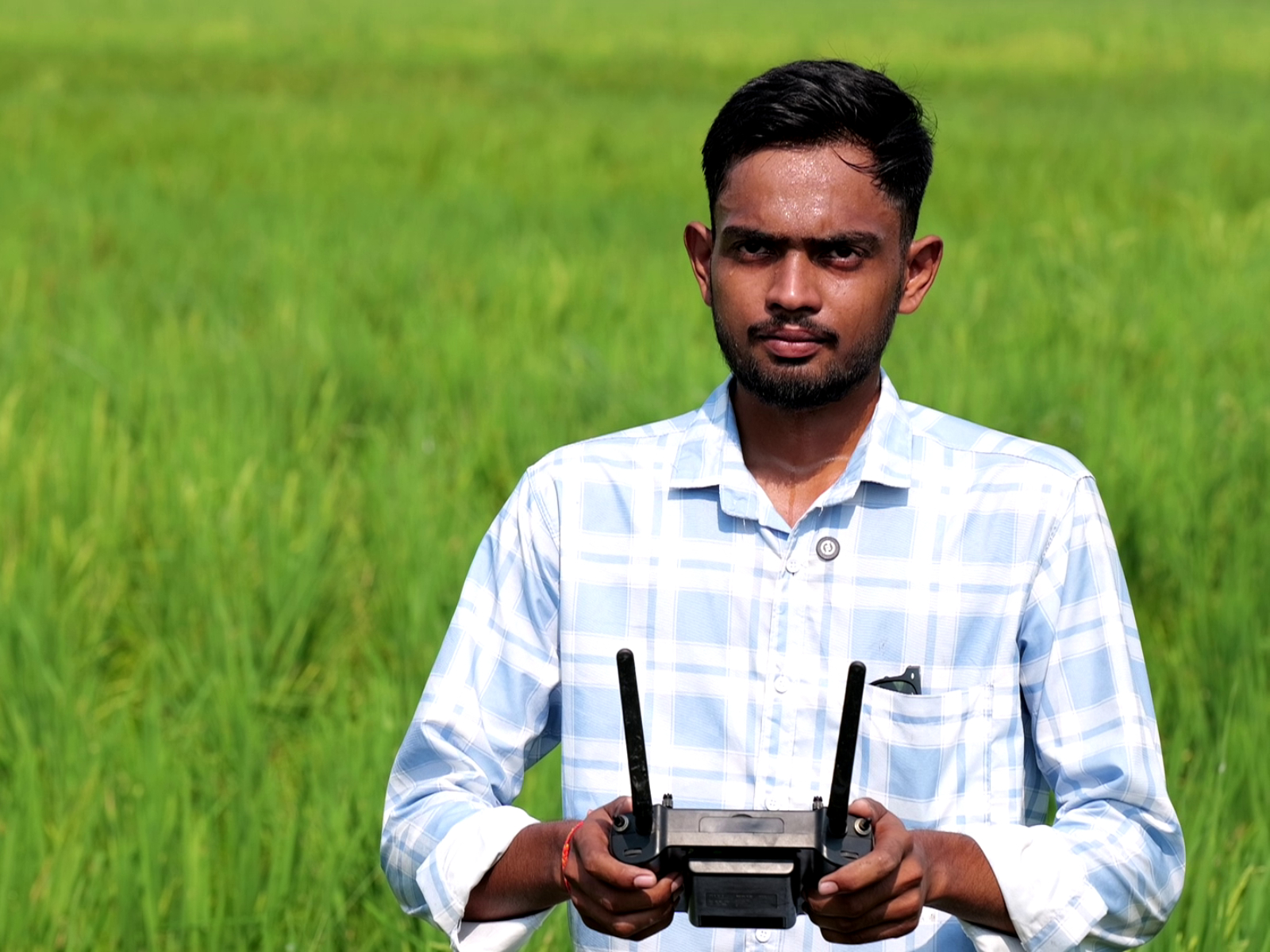 Agricultural drones are helping farmers in Gujarat’s Vadodara (Photo/ANI) Agricultural drones are helping farmers in Gujarat’s Vadodara (Photo/ANI)