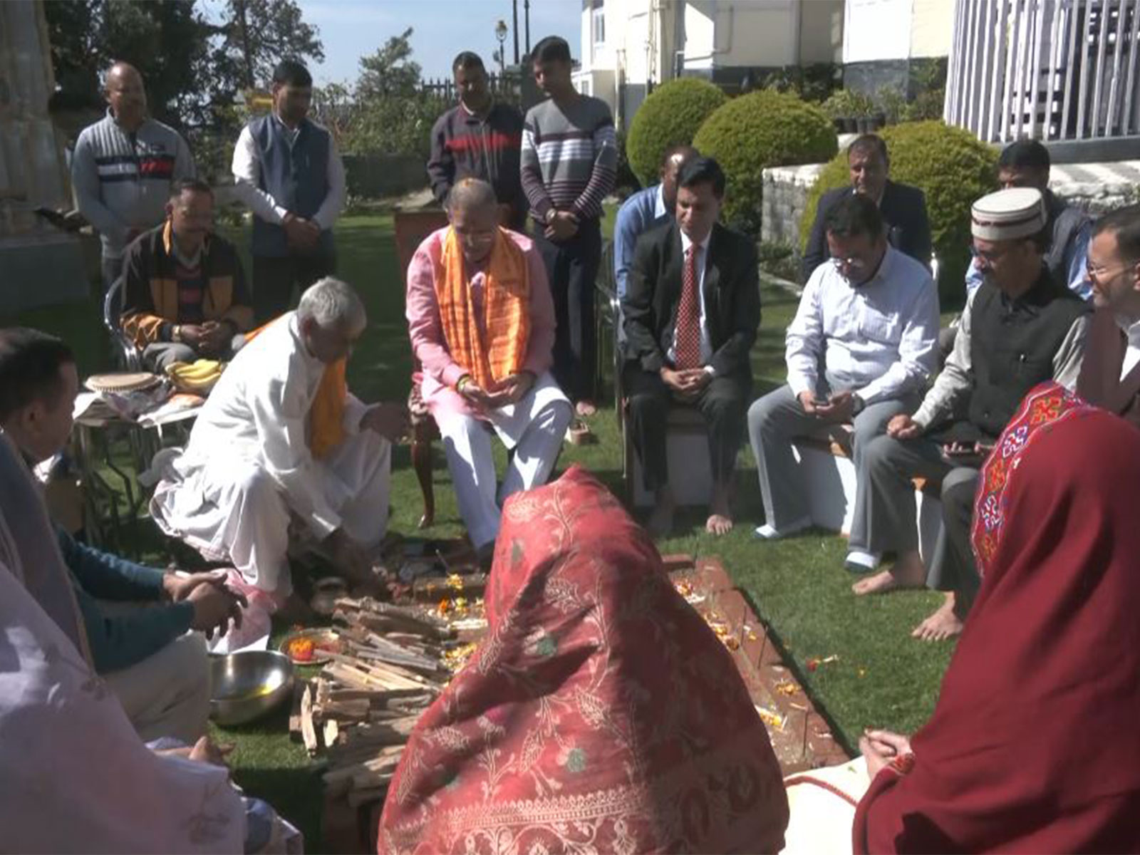 Himachal Pradesh Governor Kavinder Gupta performs Navratri Yagya (Photo/ANI)