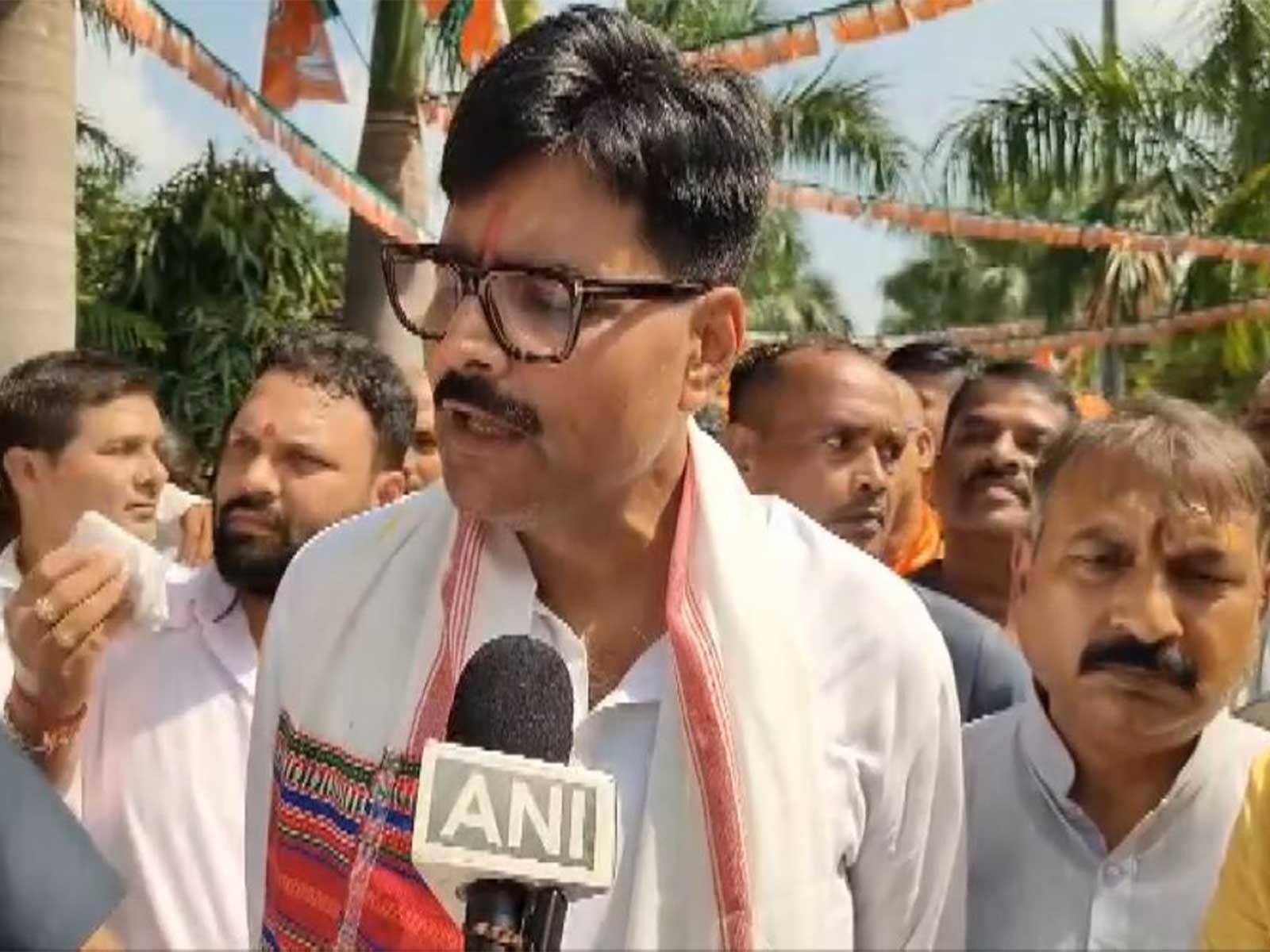 Former SP MLA Abhay Singh (File Photo/ANI)