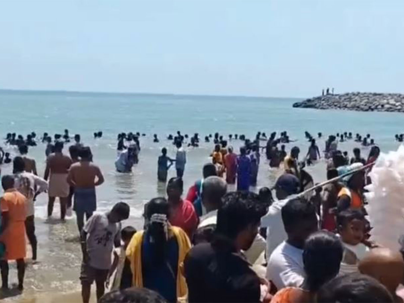 Velankanni Beach, Tamil Nadu (Photo/ANI) Velankanni Beach, Tamil Nadu (Photo/ANI)