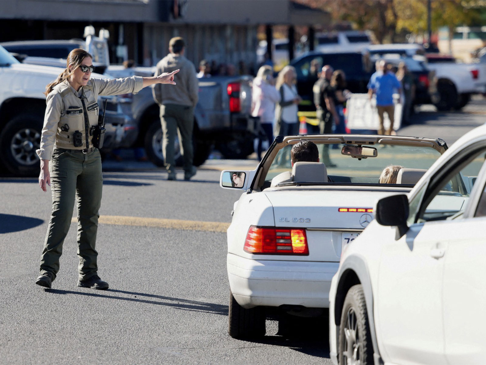 US: Oregon school shooting leaves 4 dead, including 3 children