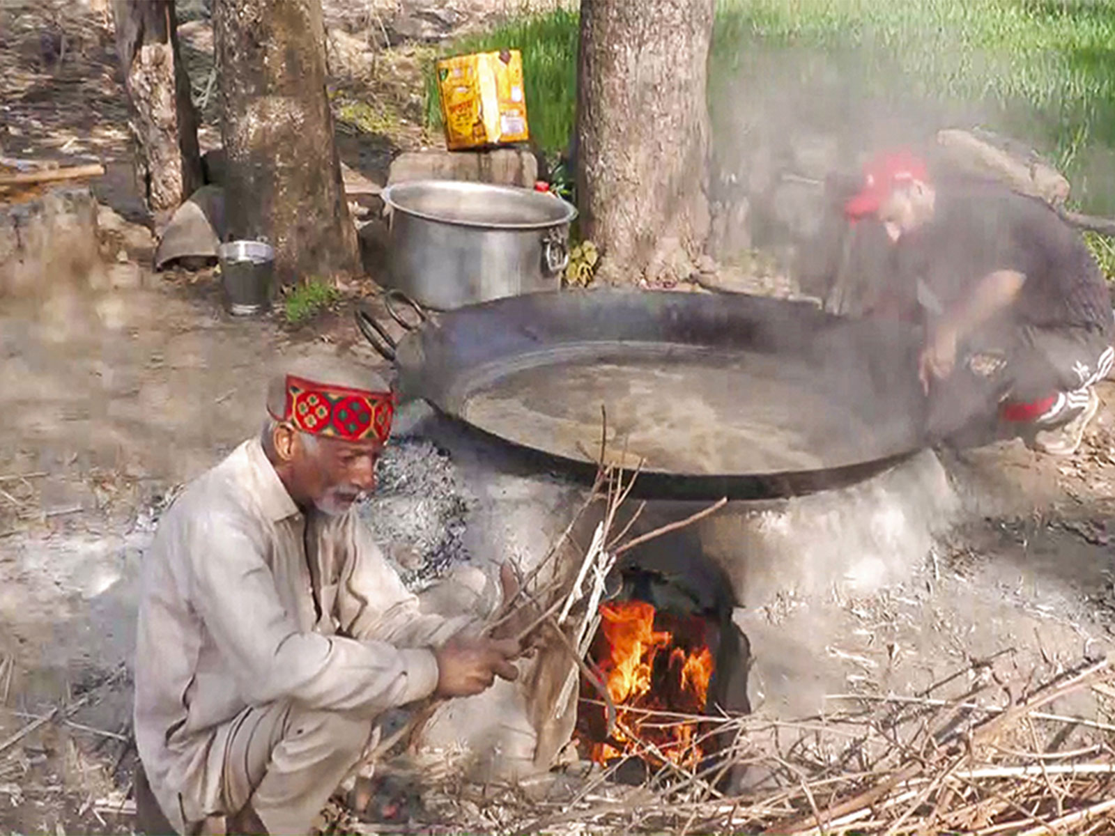 Farmers upholding decades of family legacy of producing organic jaggery (File Photo: ANI) Farmers upholding decades of family legacy of producing organic jaggery (File Photo: ANI)
