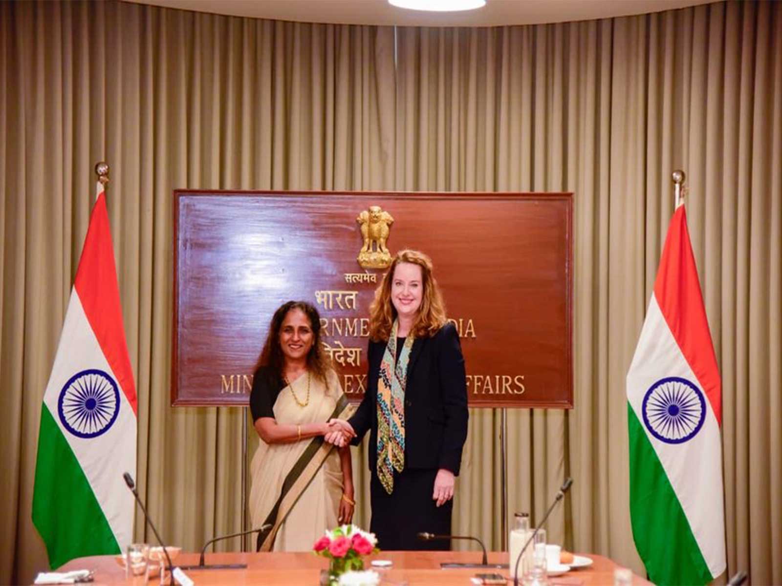 Secretary (CPV and OIA) in the Ministry of External Affairs, Sripriya Ranganathan, meets IOM Director General Amy Pope in New Delhi (Photo: X/@MEAIndia)