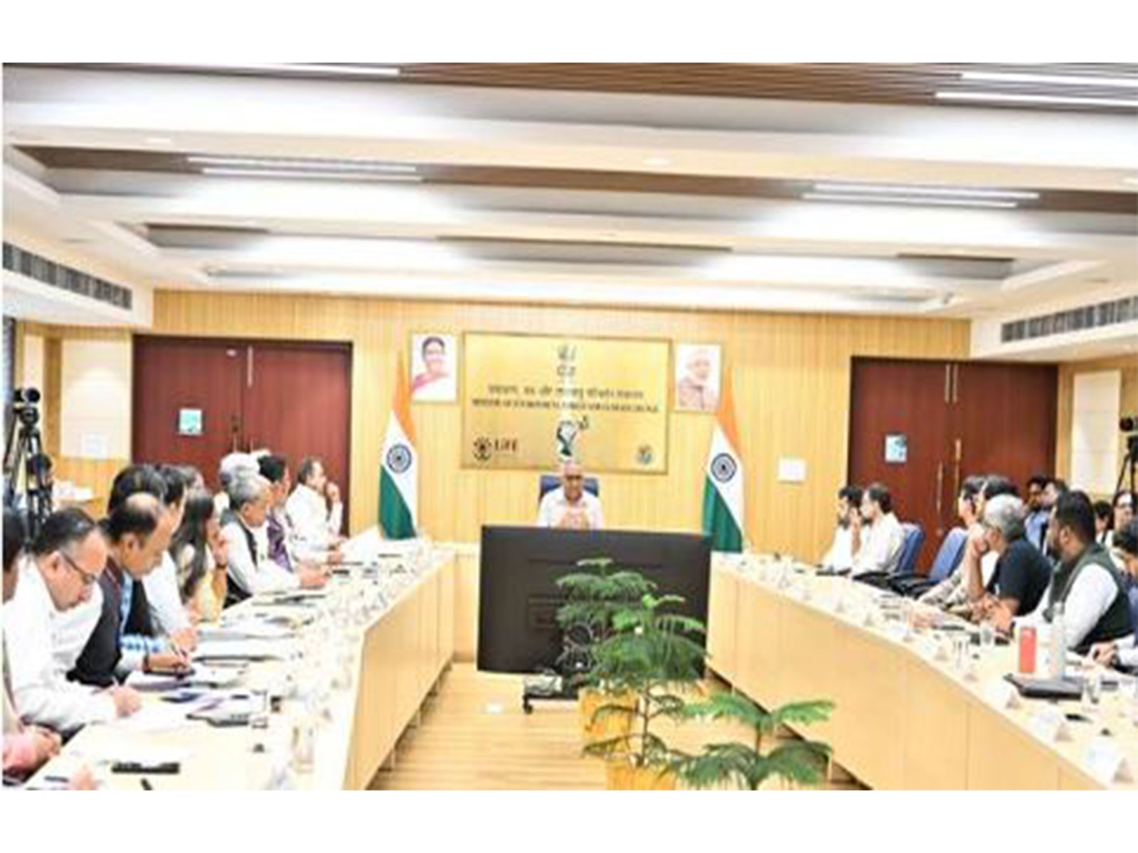 Union Minister Bhupender Yadav interacts with Start-ups to explore affordable, scalable, technology-driven solutions (Photo/PIB)