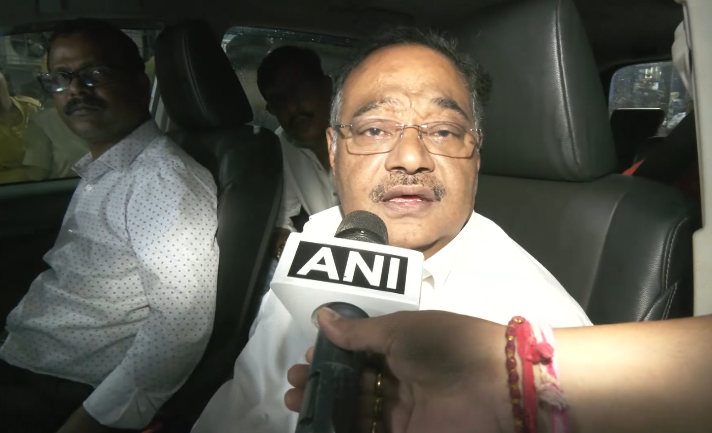 17 dead, 25 injured at Kolkata pandal stampede, says West&hellip;