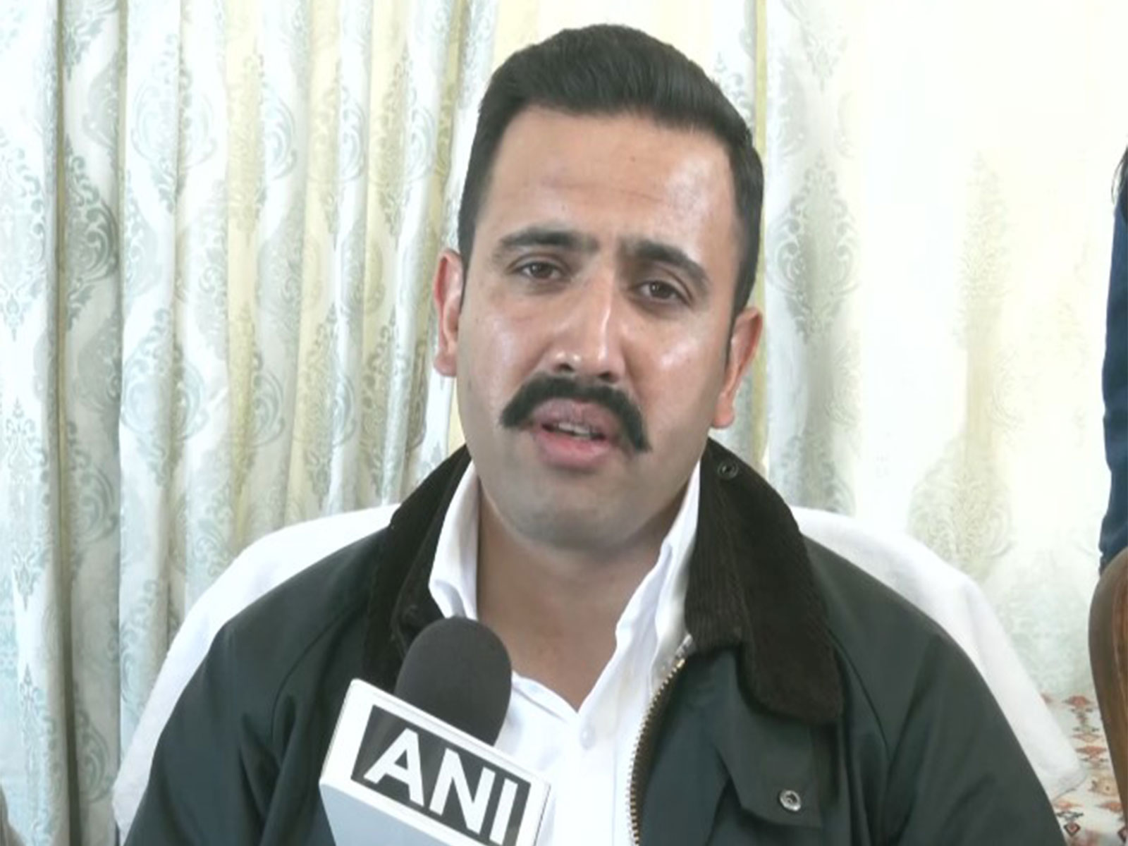 Himachal Pradesh Public Works and Urban Development Minister Vikramaditya Singh (Photo/ANI) Himachal Pradesh Public Works and Urban Development Minister Vikramaditya Singh (Photo/ANI)