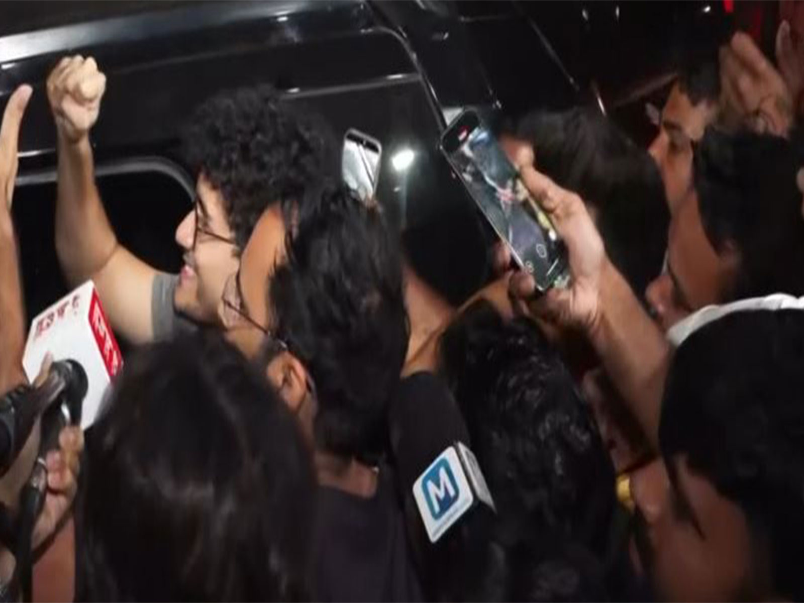 CJP activists Saurav Das, Ashutosh Ranka walk out of Tihar Jail (Photo/ANI)