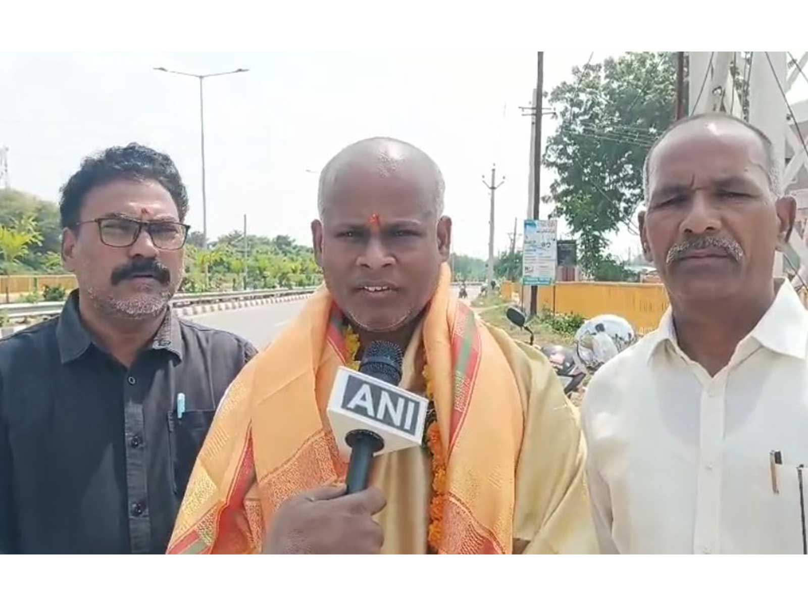 Congress leader Chaluvagali Raghavendra Raju (Photo/ANI)
