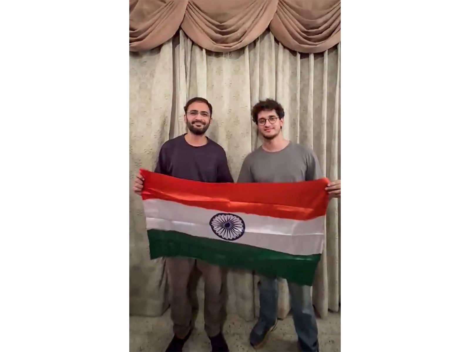 CJP leaders Saurav Das and Ashutosh Ranka hold the national flag as they come out of Tihar Jail after the SEM Court ordered their release (Photo: x/@abhijeet_dipke) CJP leaders Saurav Das and Ashutosh Ranka hold the national flag as they come out of Tihar Jail after the SEM Court ordered their release (Photo: x/@abhijeet_dipke)