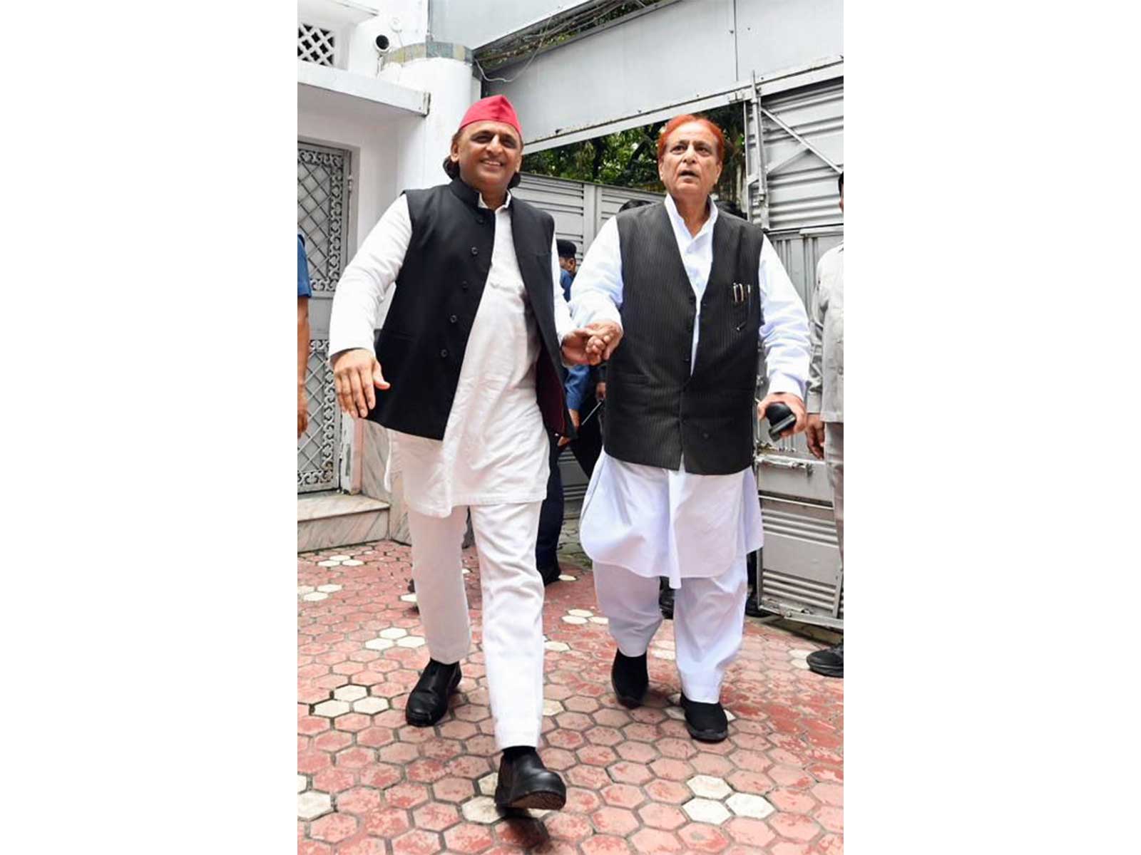 Samajwadi Party chief Akhilesh Yadav with Azam Khan in Rampur (File Photo/ANI) Samajwadi Party chief Akhilesh Yadav with Azam Khan in Rampur (File Photo/ANI)