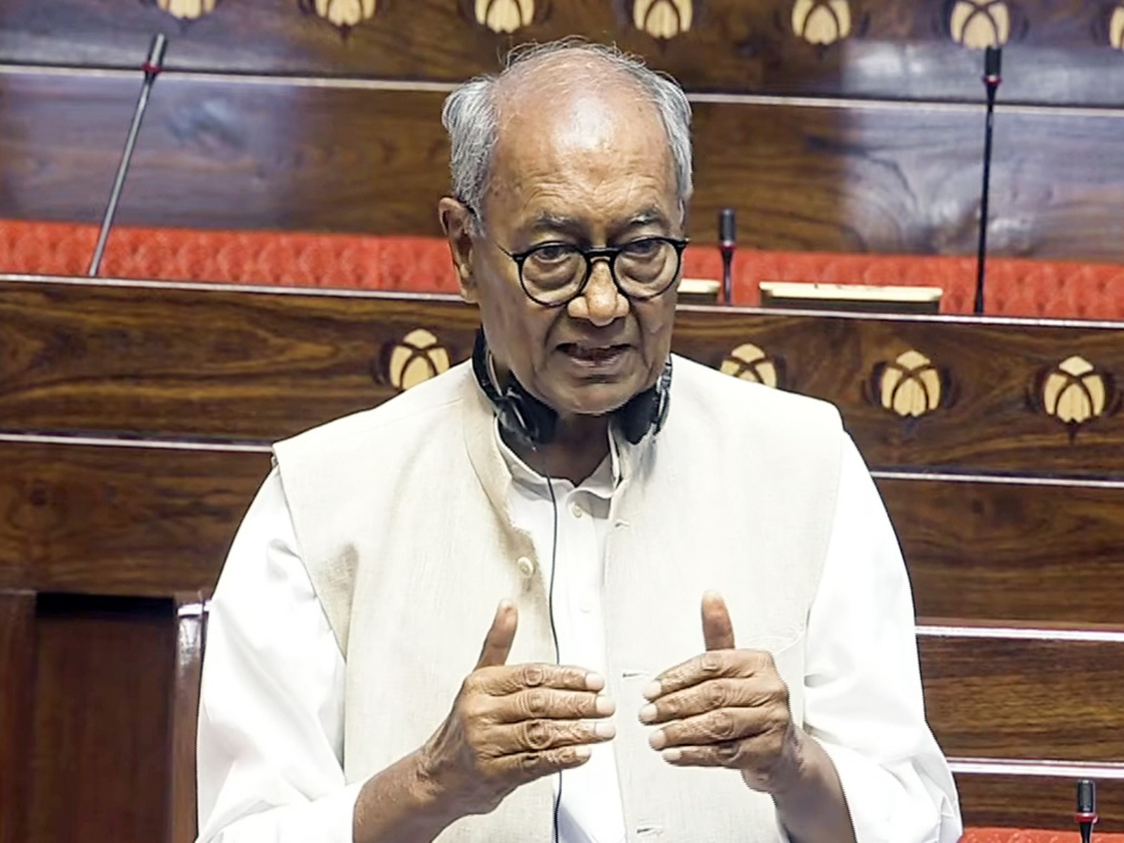 Former Chief Minister and Congress leader Digvijaya Singh (File Photo/ANI)