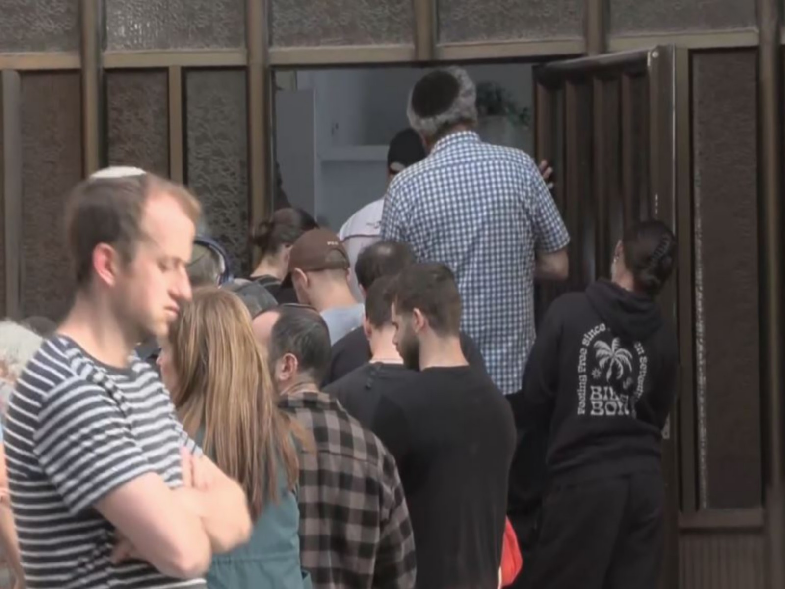 People queue to vote at a polling booth in Jerusalem (Photo/ANI