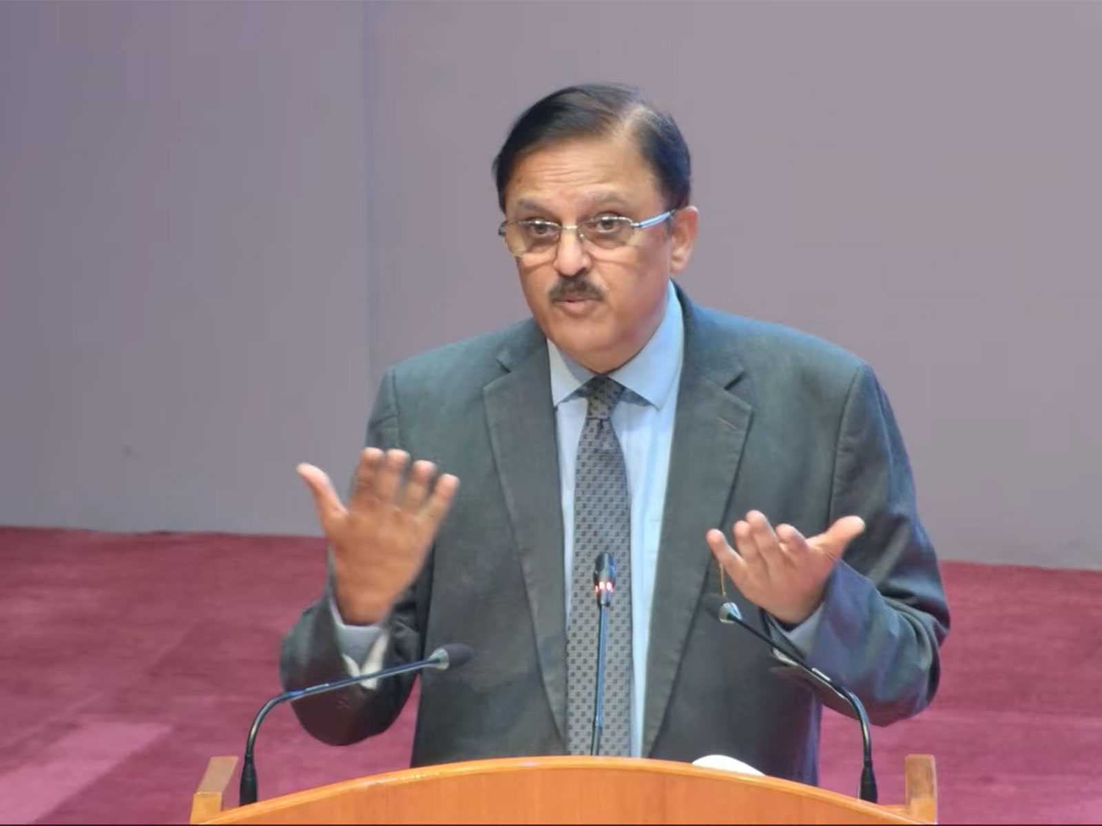 Former judge of the Supreme Court of India, Justice Abhay S Oka (Photo/X/Supreme Court Bar Association)