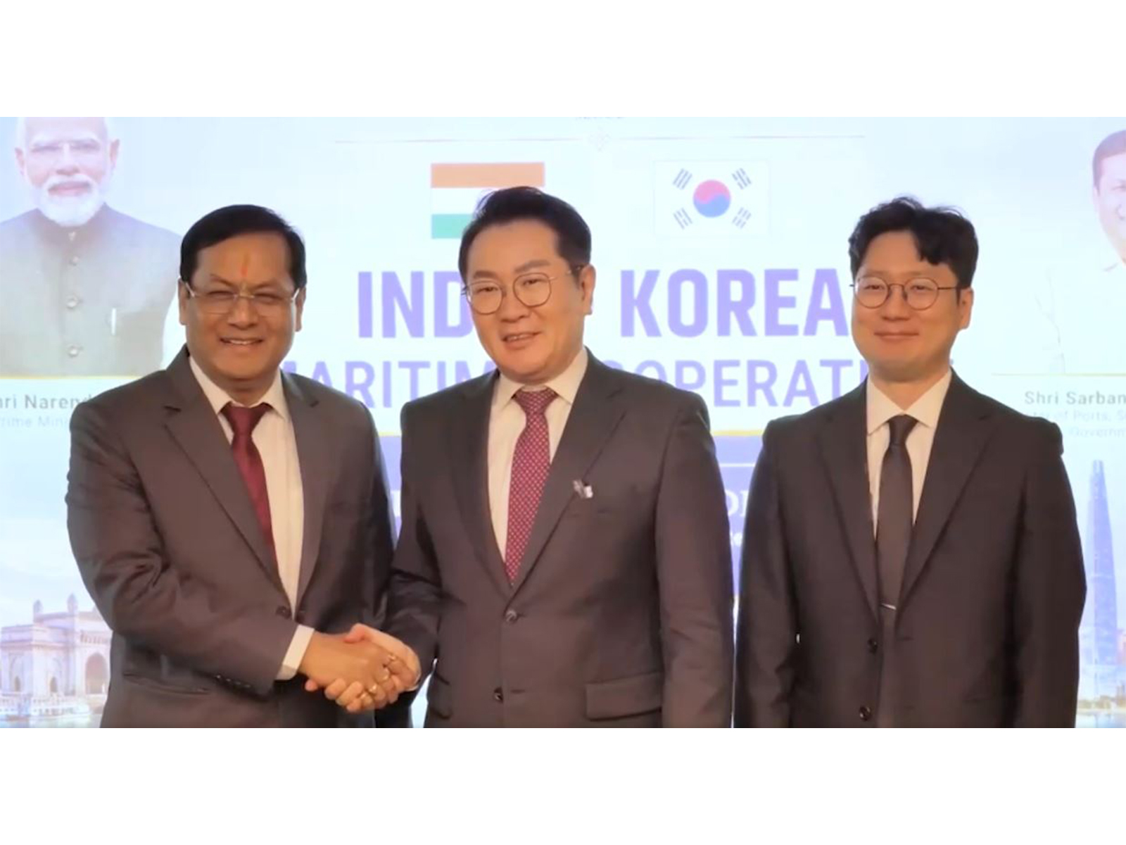 Union Minister Sarbananda Sonowal with Sejin Heavy Industries CEO Kim Jin-jong in Busan (Photo/X@sarbanandsonwal) Union Minister Sarbananda Sonowal with Sejin Heavy Industries CEO Kim Jin-jong in Busan (Photo/X@sarbanandsonwal)