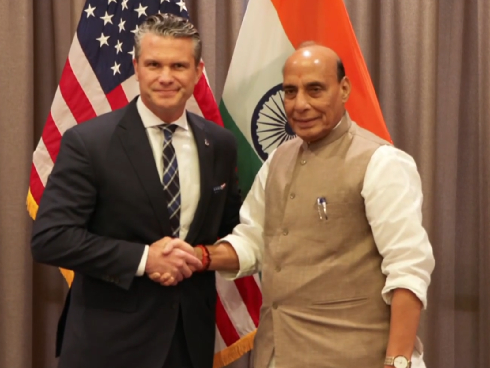 Defence Minister Rajnath Singh meets US War Secretary Pete Hegseth (Photo/ANI) Defence Minister Rajnath Singh meets US War Secretary Pete Hegseth (Photo/ANI)