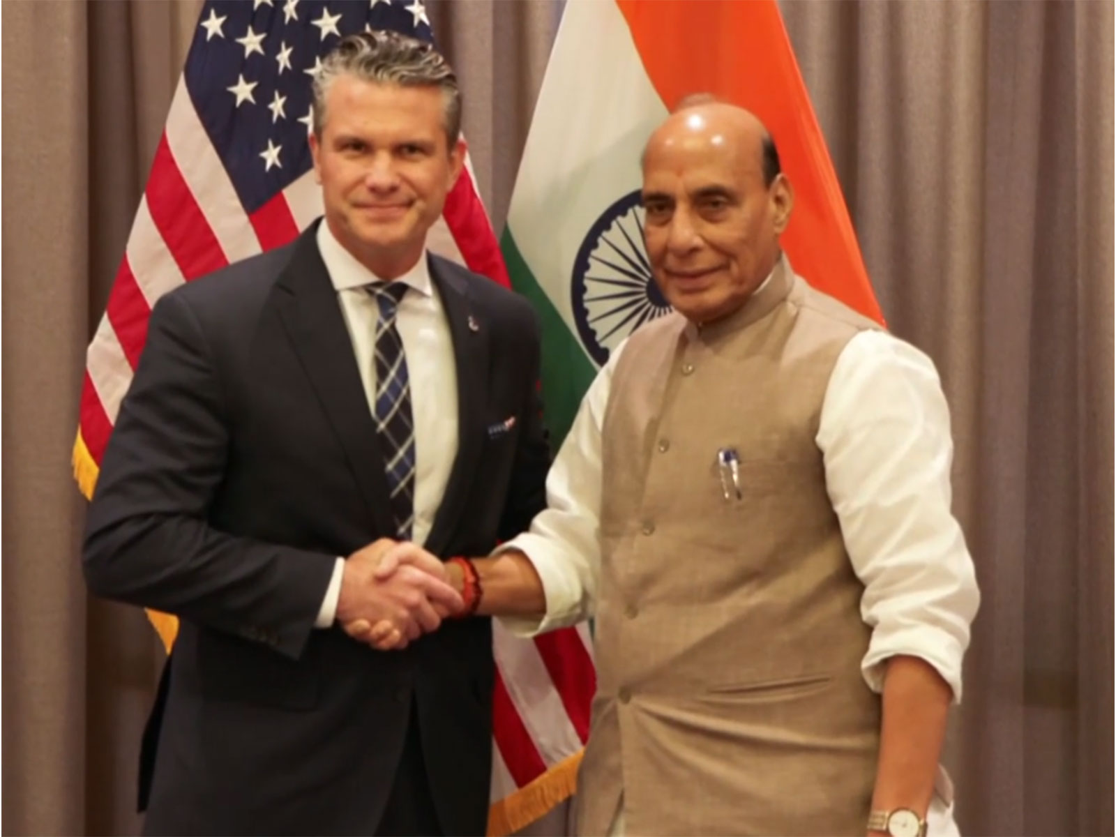 Defence Minister Rajanth Singh with US Secy of War Pete Hegseth (Photo/@rajnathsingh)